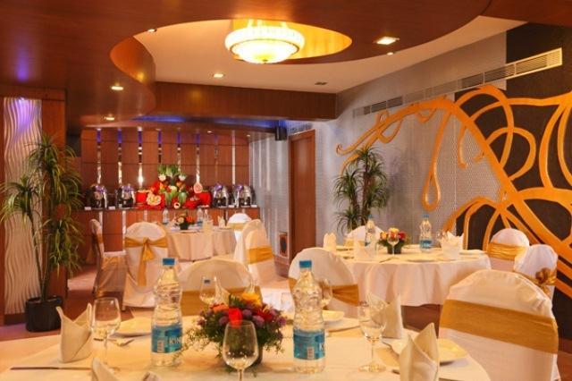 העיר בנגלור The Nines Business Hotel מראה חיצוני תמונה